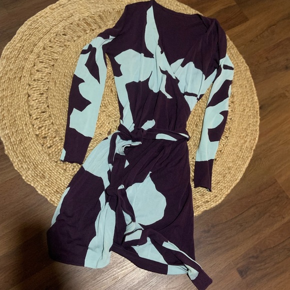 Diane Von Furstenberg Kinaya wrap dress V Neck Long sleeve knit floral fall S - Picture 5 of 9
